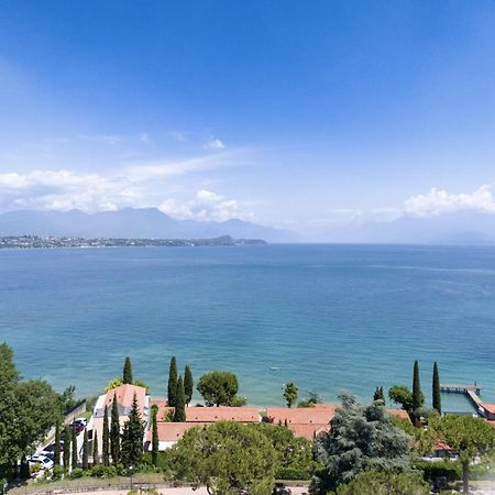 Hotiday Apartment Collection - Desenzano 代森扎诺-德尔加达 外观 照片