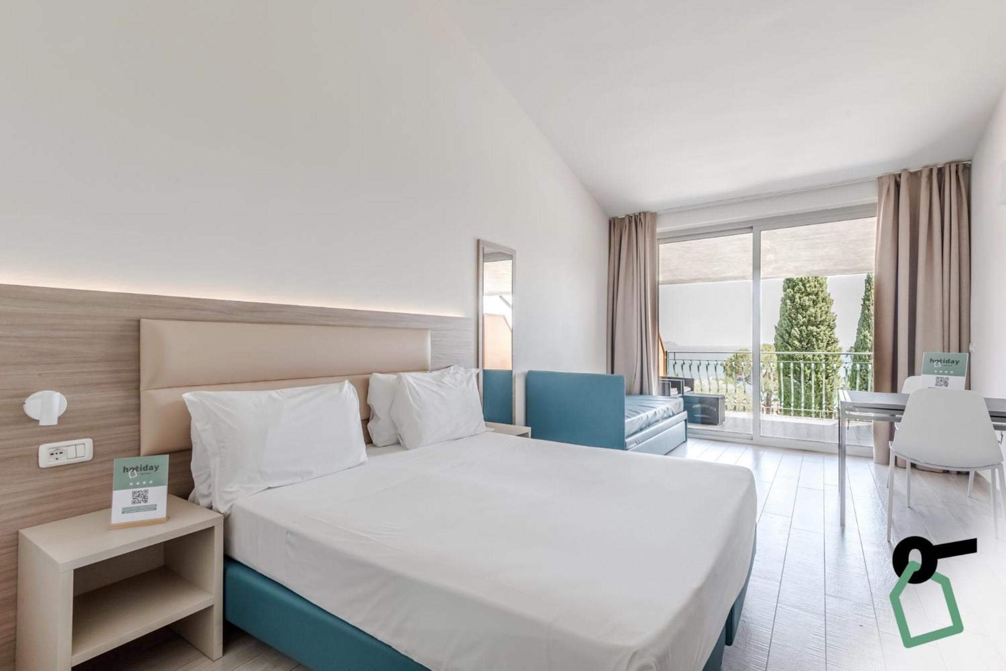 Hotiday Apartment Collection - Desenzano 代森扎诺-德尔加达 外观 照片