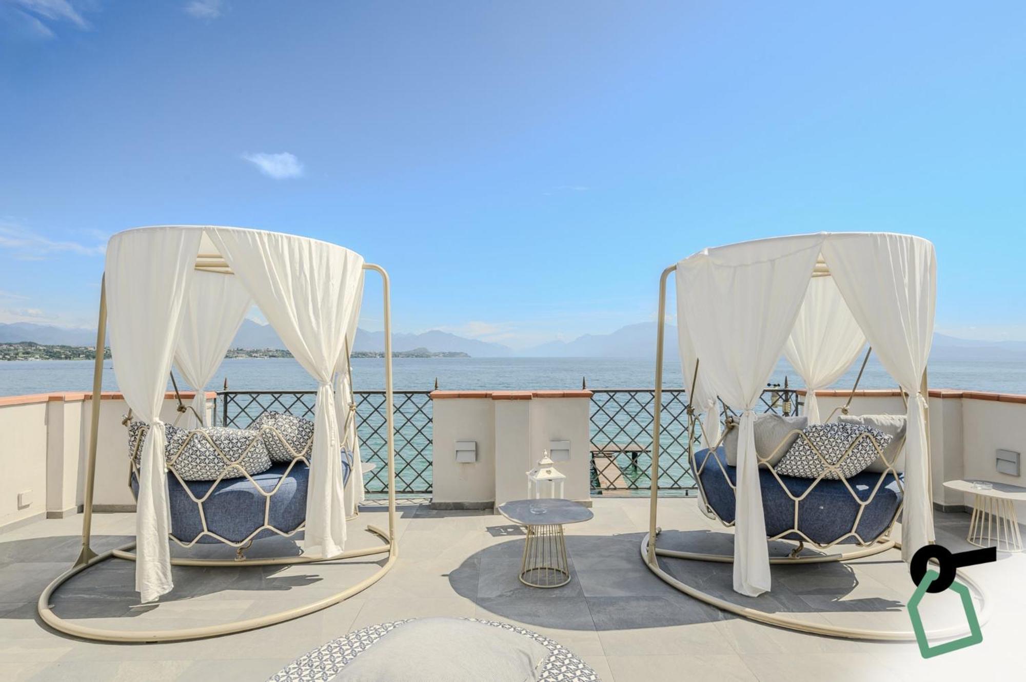 Hotiday Apartment Collection - Desenzano 代森扎诺-德尔加达 外观 照片