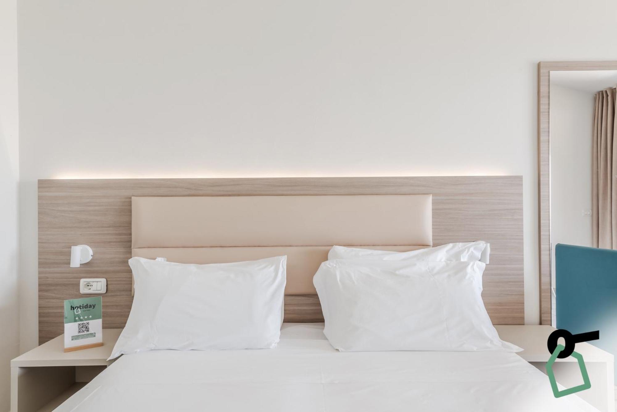 Hotiday Apartment Collection - Desenzano 代森扎诺-德尔加达 外观 照片