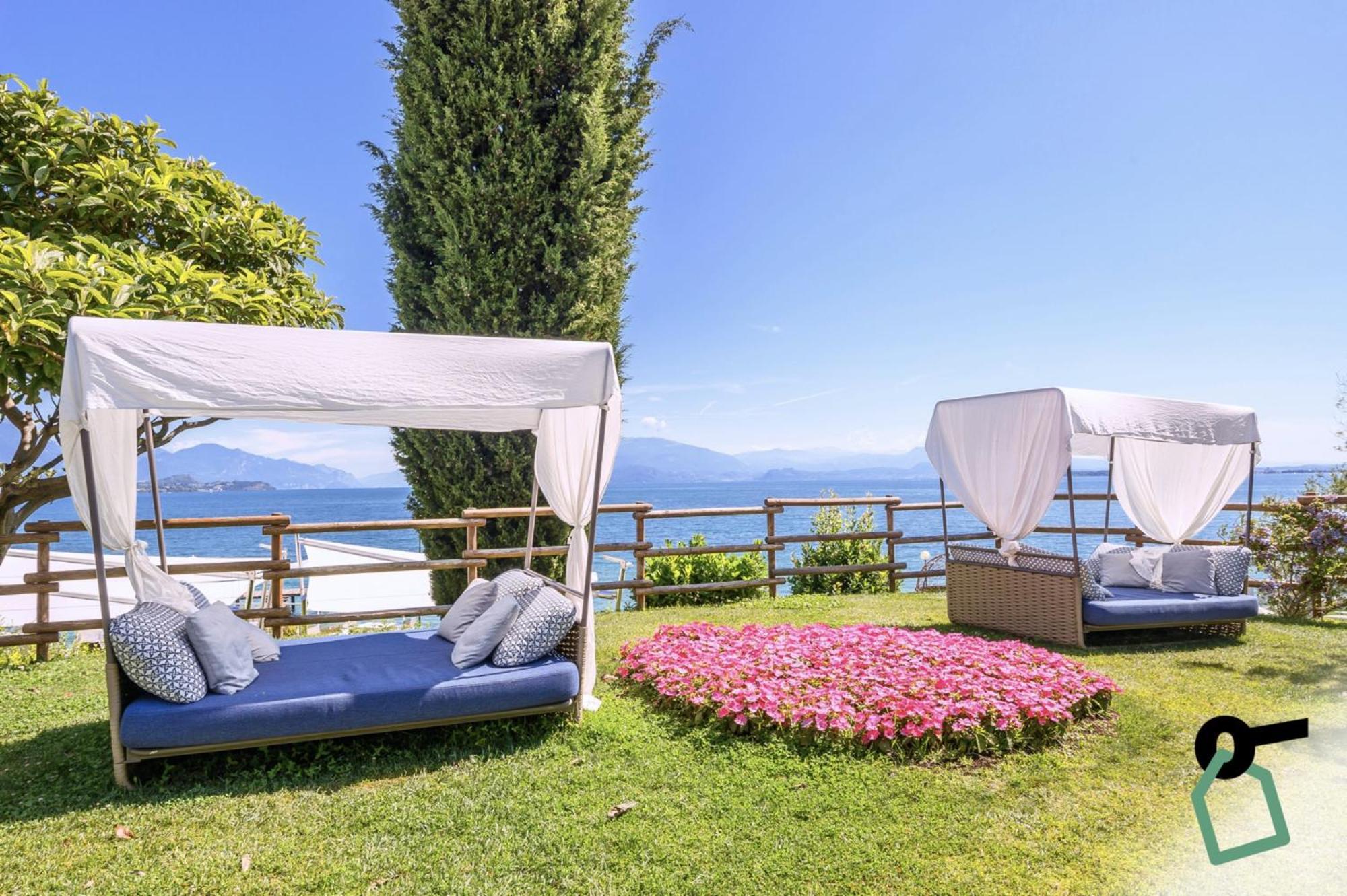 Hotiday Apartment Collection - Desenzano 代森扎诺-德尔加达 外观 照片